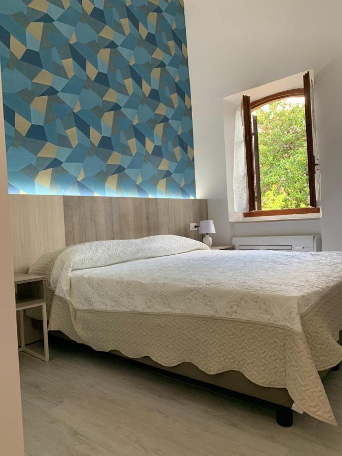 วิลลา ปาตริเซีย เซียนา Bed & Breakfast ภายนอก รูปภาพ